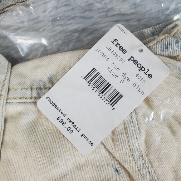 Free People Rumors Denim Jacket- WOMEN SMALL -Jones Tie Dye Blue Jean Jacket-NEW - Picture 7 of 7